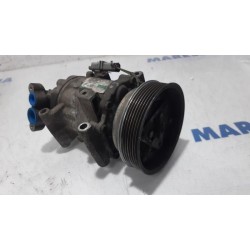 Renault - Clio - Air conditioning pump