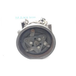 Renault - Clio - Air conditioning pump