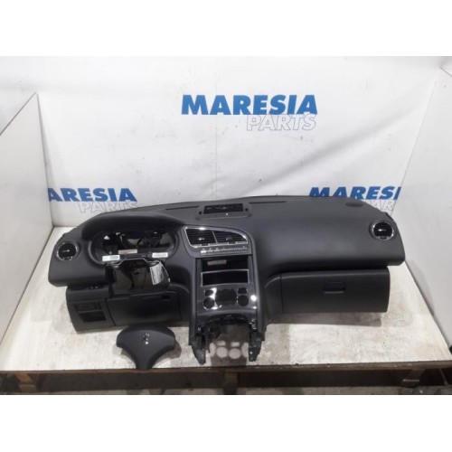 Peugeot - 5008 - Airbag set
