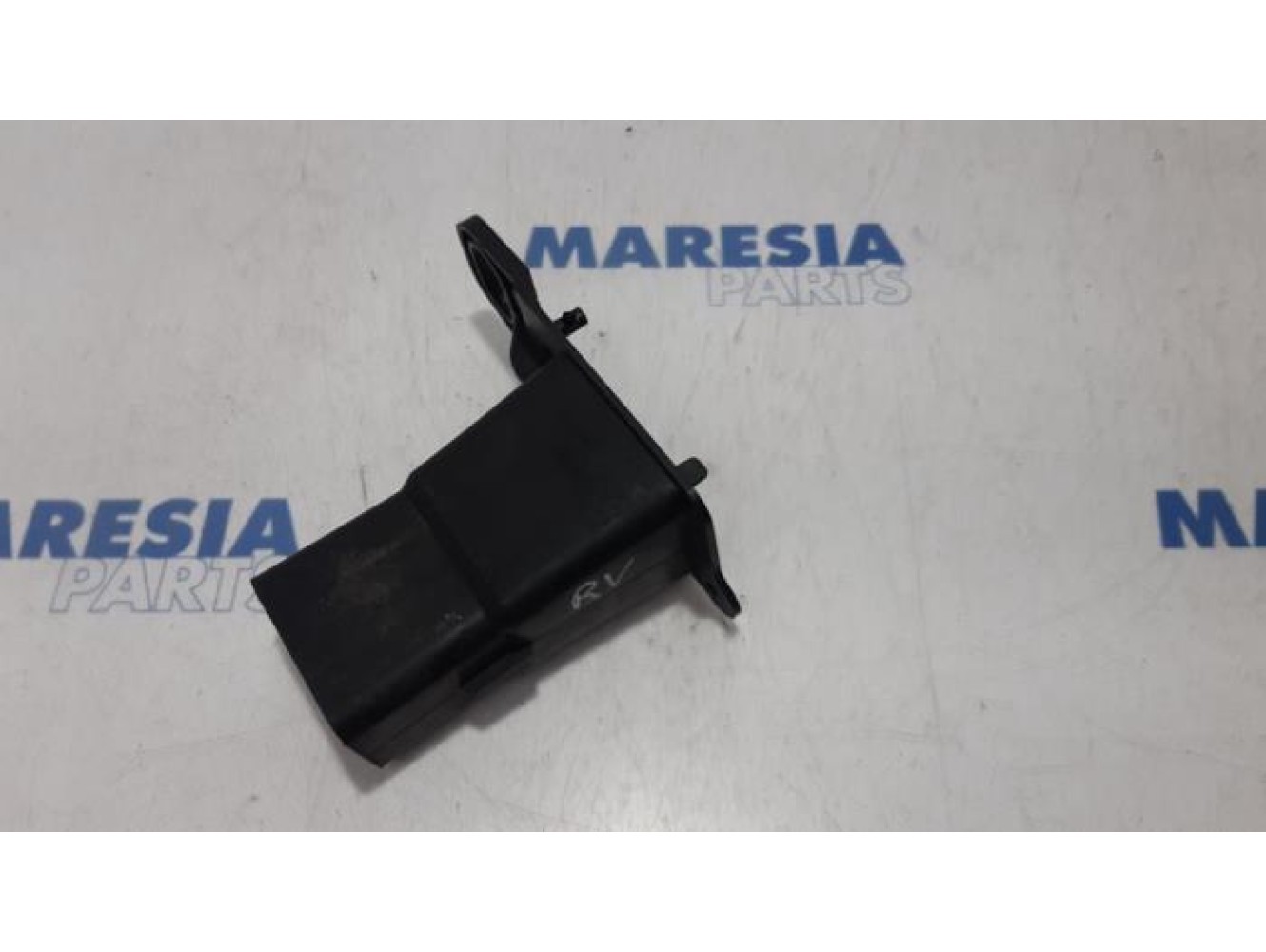 Peugeot - 5008 - Front bumper frame