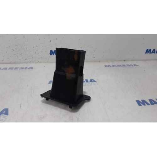 Peugeot - 5008 - Front bumper frame