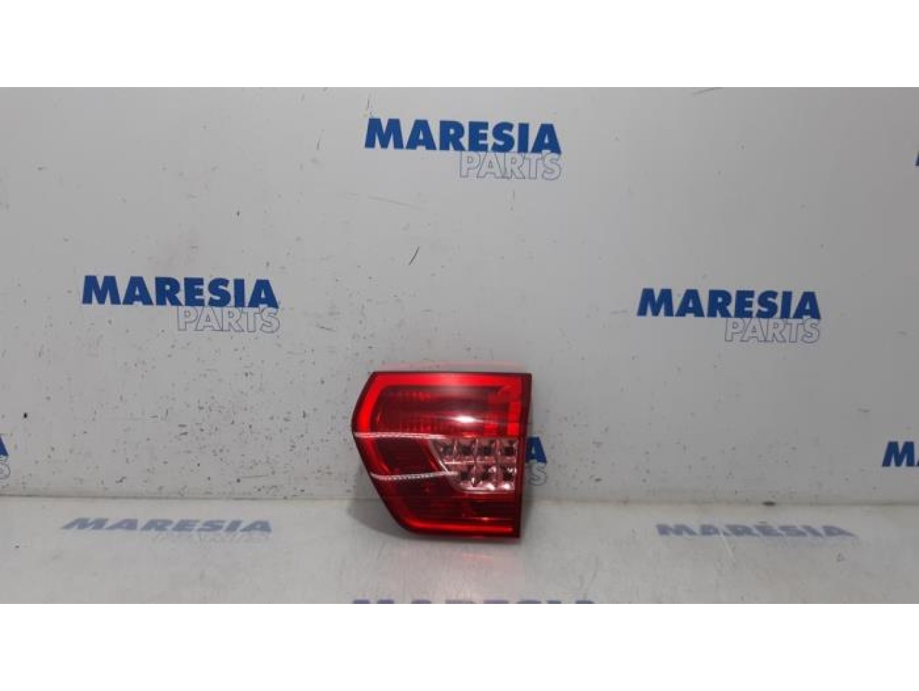 Citroen - C5 - Taillight, right