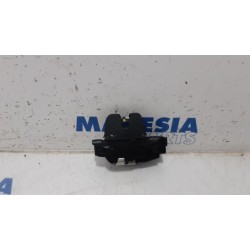 Citroen - C5 - Tailgate lock mechanism