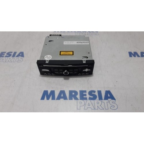 Peugeot - 5008 - Radio CD player