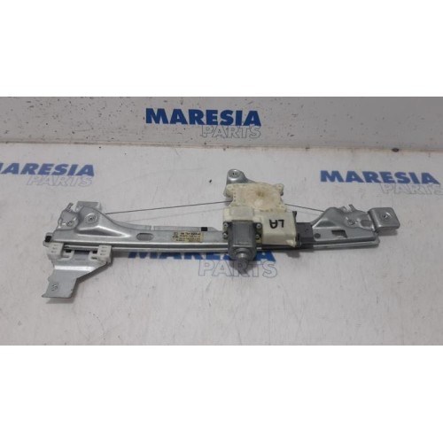 Peugeot - 5008 - Rear door window mechanism 4-door, left