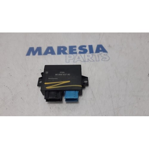 Peugeot - 5008 - PDC Module