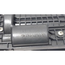 Peugeot - 5008 - Tailgate lock mechanism