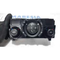 Peugeot - 5008 - Heater control panel