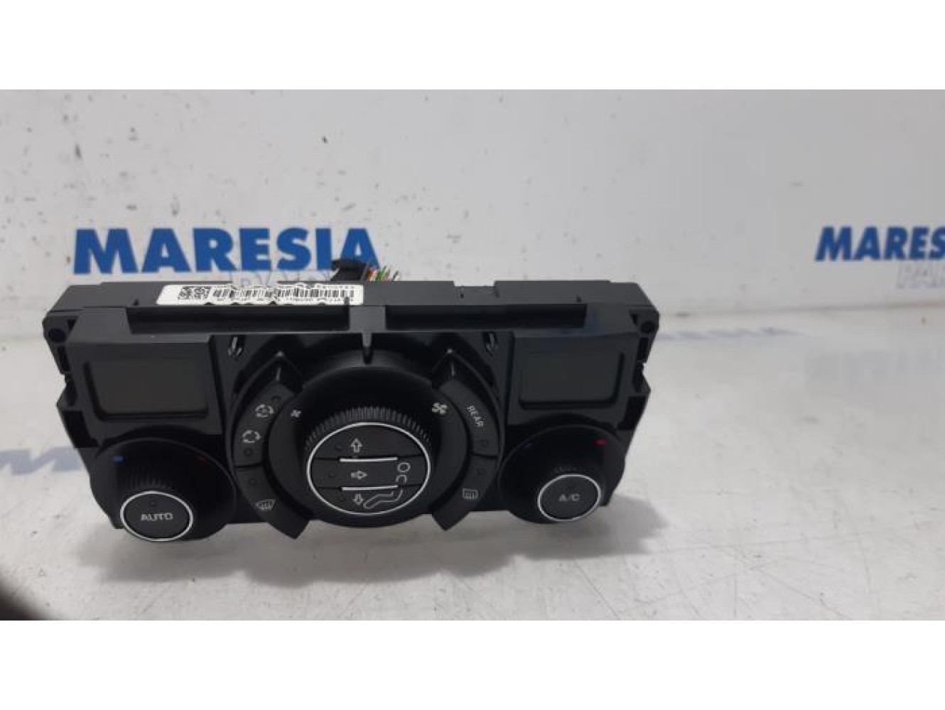 Peugeot - 5008 - Heater control panel