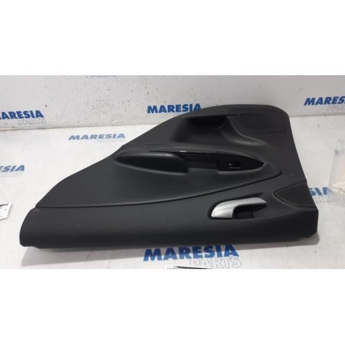Alfa Romeo - Giulietta - Rear door trim 4-door, right