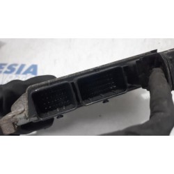 Renault - Clio - Engine management computer