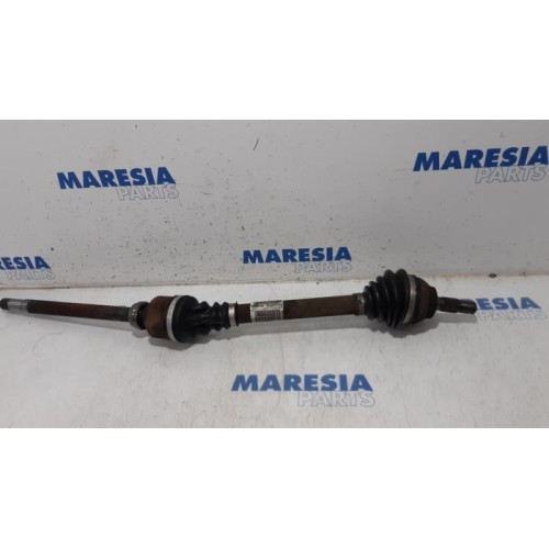 Peugeot - 5008 - Front drive shaft, right