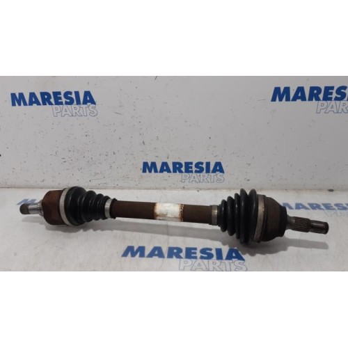 Peugeot - 5008 - Front drive shaft, left