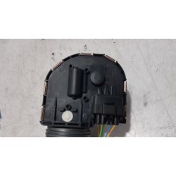 Peugeot - 5008 - Front wiper motor