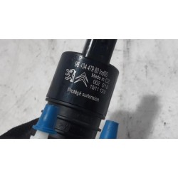 Peugeot - 5008 - Scheibensprüherpumpe vorne