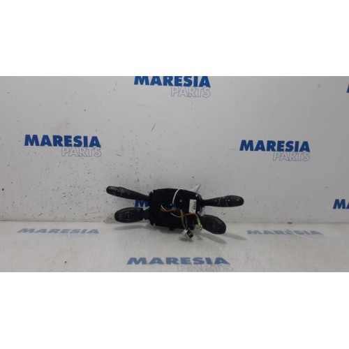Peugeot - 207 - Steering column stalk