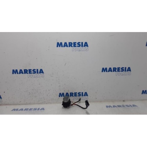Peugeot - 207 - Heater resistor
