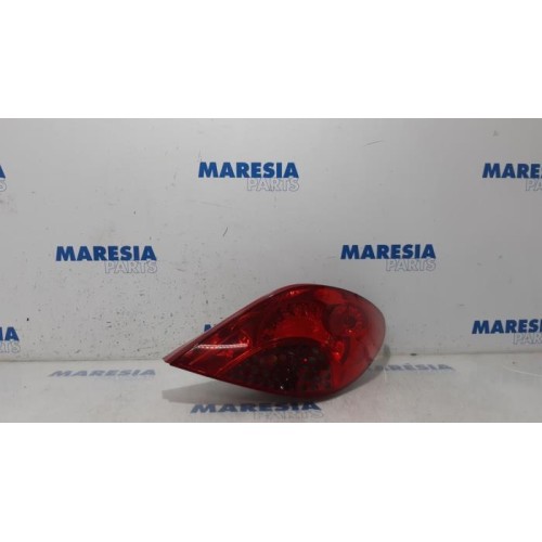 Peugeot - 207 - Taillight, right