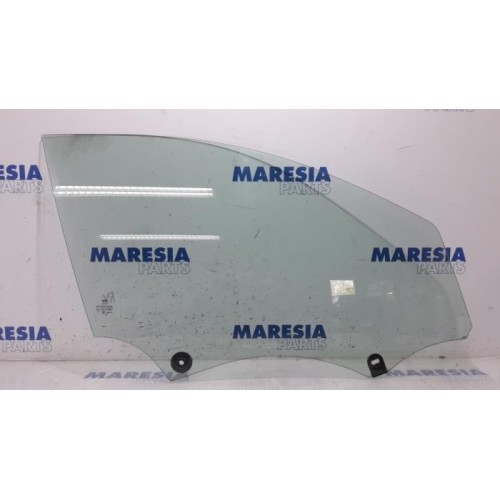 Peugeot - 308 - Door window 4-door, front right