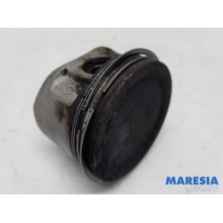 Renault - Espace - Piston