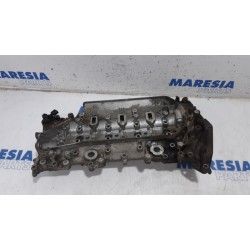 Renault - Trafic - Camshaft housing