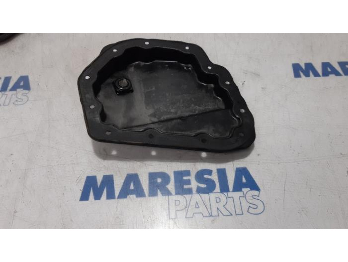 Renault - Trafic - Couvercle carter