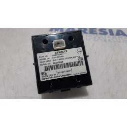 Renault - Scenic - Navigation control panel