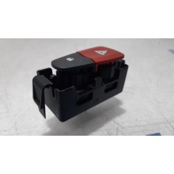 Renault - Scenic - Panic lighting switch