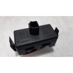 Renault - Scenic - Panic lighting switch