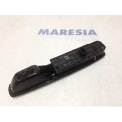 Renault - Scenic - Multi-functional window switch