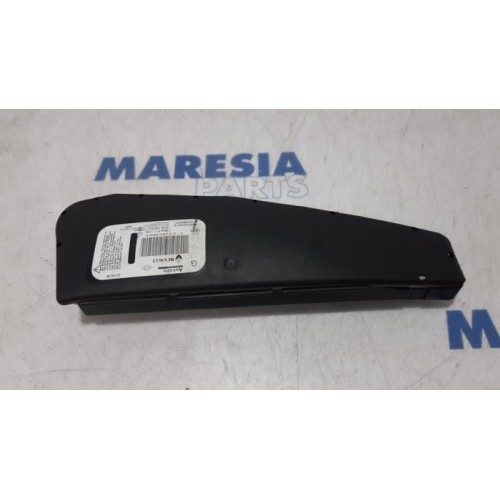 Renault - Scenic - Seat airbag (seat)