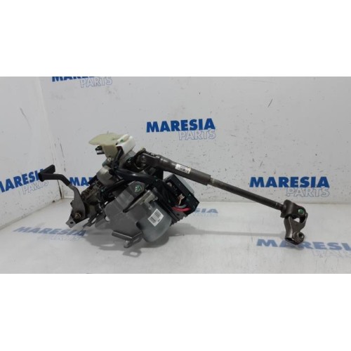 Renault - Scenic - Steering column housing