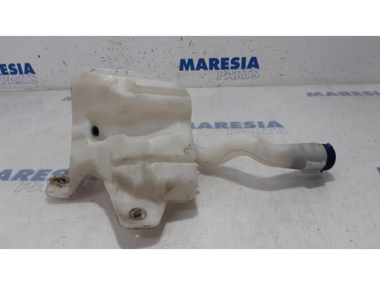 Alfa Romeo - Mito - Réservoir lave-glace avant