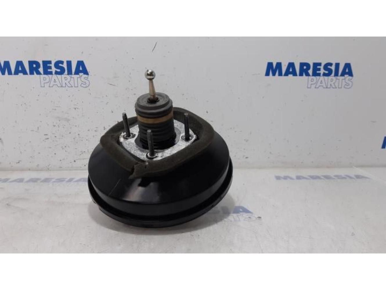 Citroen - C4 Cactus - Brake servo