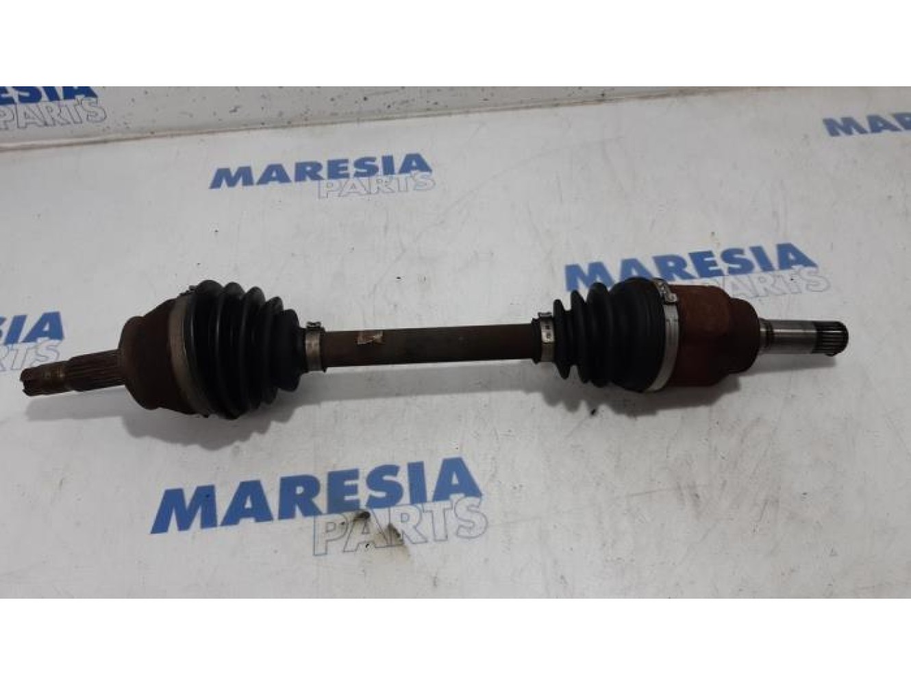 Alfa Romeo - Mito - Aandrijfas links-voor