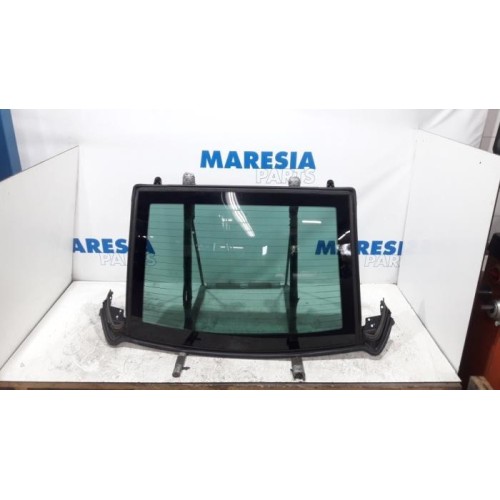 Peugeot - 307 - Rear window