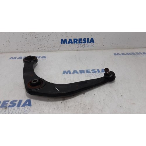 Peugeot - 206 - Querlenker unten links vorne
