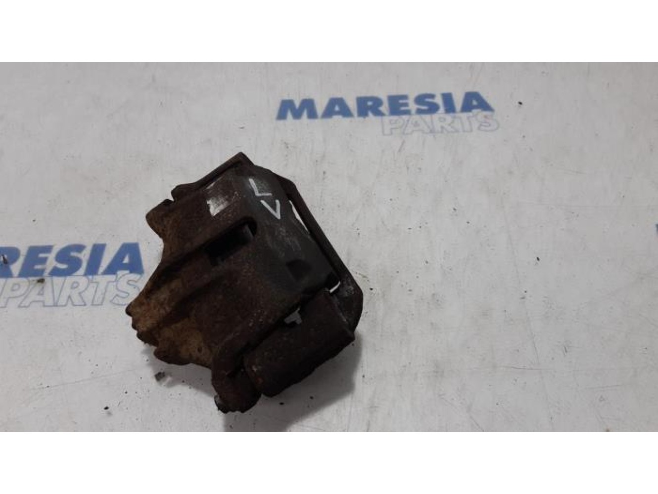 Peugeot - 206 - Bremszange links vorne