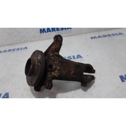 Peugeot - 206 - Fusee rechts-voor