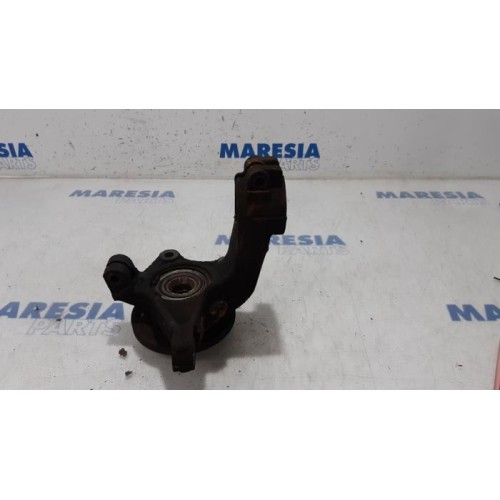 Peugeot - 206 - Knuckle, front right