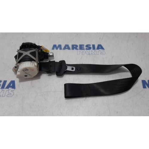 Alfa Romeo - Brera - Front seatbelt, right