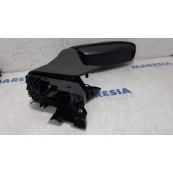 Citroen - C4 Cactus - Armrest