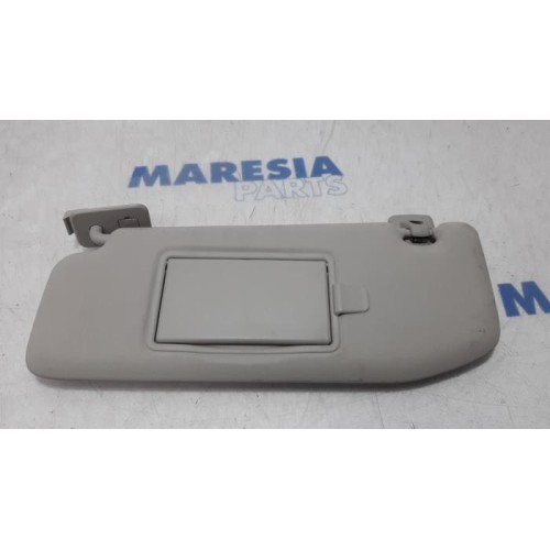 Citroen - C4 Cactus - Sun visor