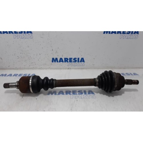 Peugeot - 307 - Aandrijfas links-voor