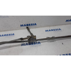 Peugeot - 307 - Wiper mechanism