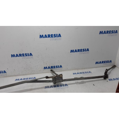 Peugeot - 307 - Wiper mechanism
