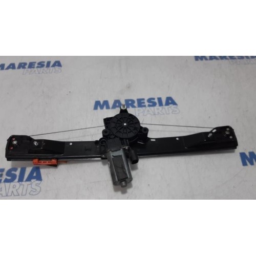 Fiat - Punto Evo - Window mechanism 2-door, front right