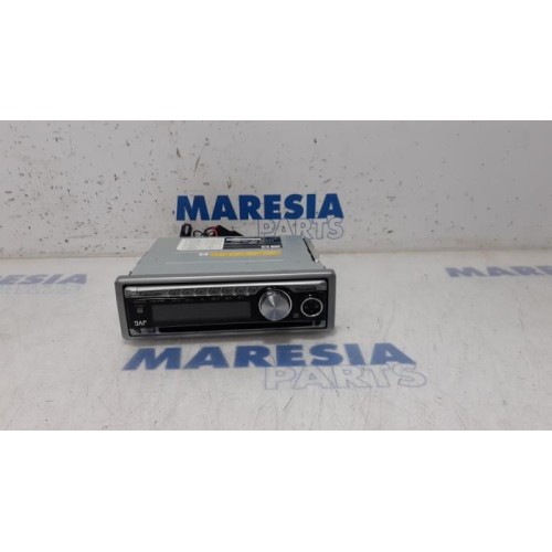 Peugeot - 206 - Radio CD player