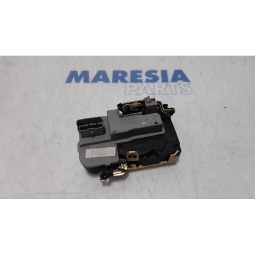 Peugeot - 206 - Door lock mechanism 2-door, right