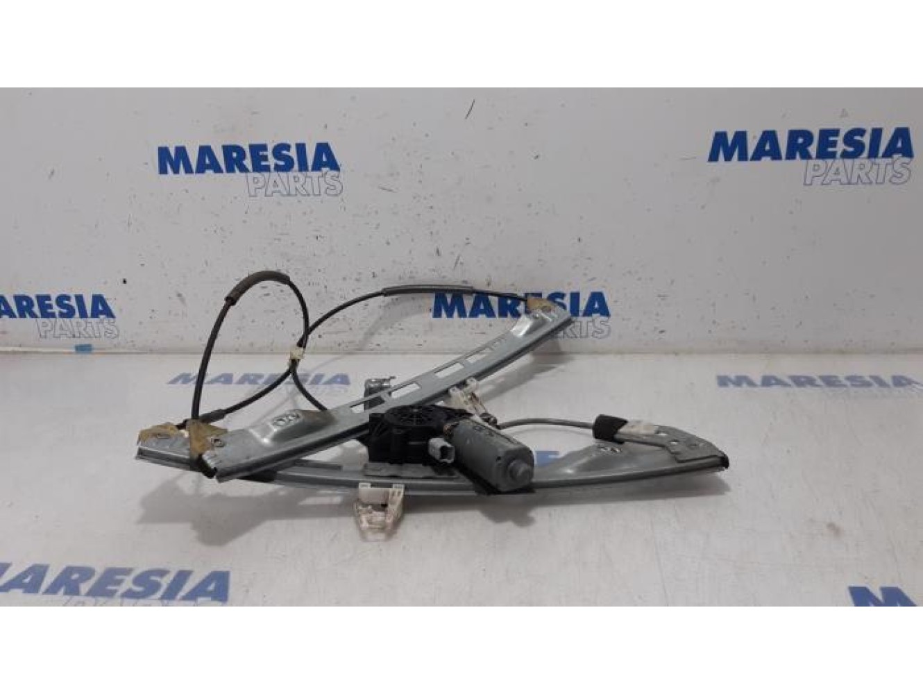 Peugeot - 206 - Window mechanism 2-door, front right